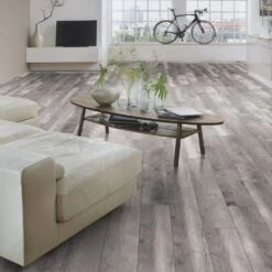 Krono Original Blackwater Oak - Vintage Classic 10mm Laminate Flooring (218071) -Laminate Flooring Sales Store blackwater oak vintage classic 10mm laminate flooring 218071 p84978 192027 image