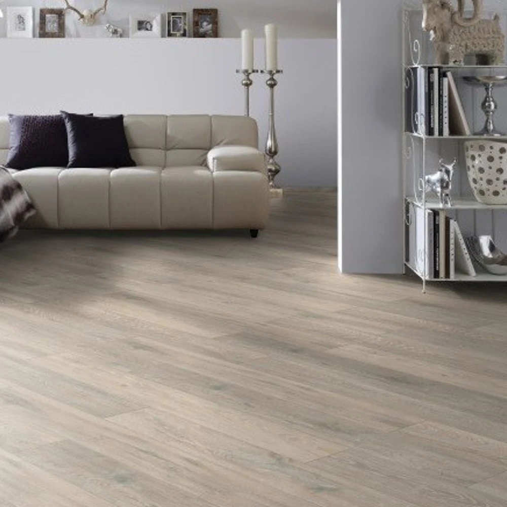 Krono Original Colorado Oak - Supernatural Classic 8mm Laminate Flooring (144123) 5 Krono Original Colorado Oak - Supernatural Classic 8mm Laminate Flooring (144123) - Image 3