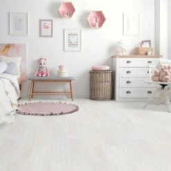 Liberty Floors Misty White Oak - Lifestyle SPC 5mm Rigid Core Vinyl Flooring (275811)